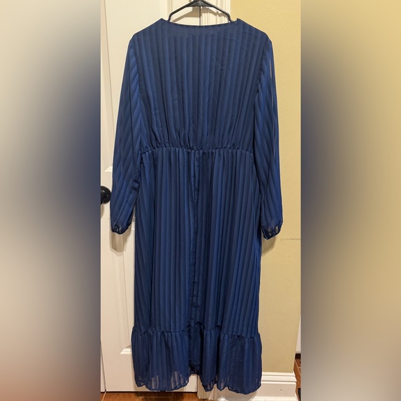 BloomChic Navy Blue Dress Sz 1X (14-16) - Picture 8 of 15